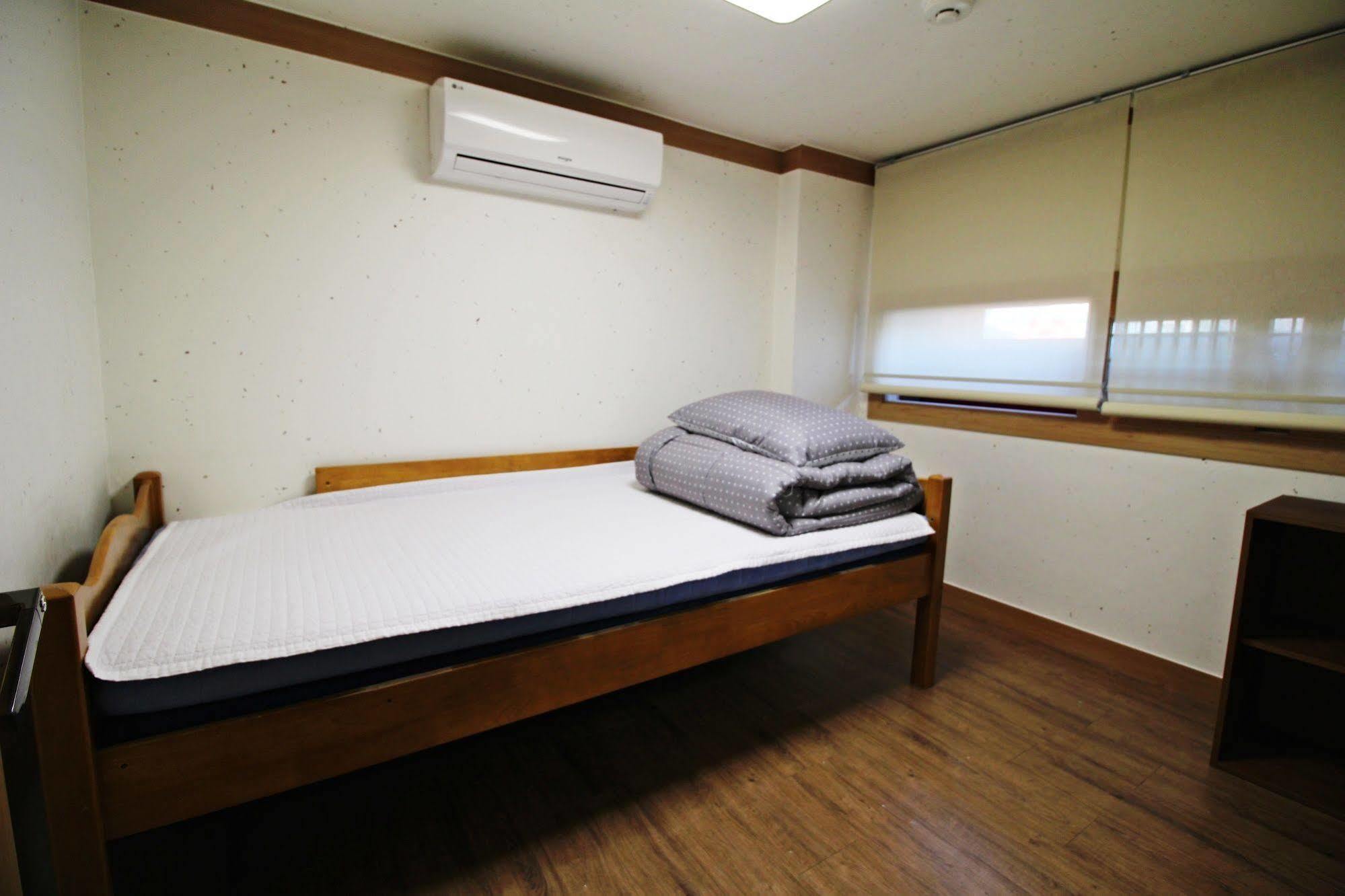 The Blossom Yeonnam Guesthouse Seoul Exteriör bild