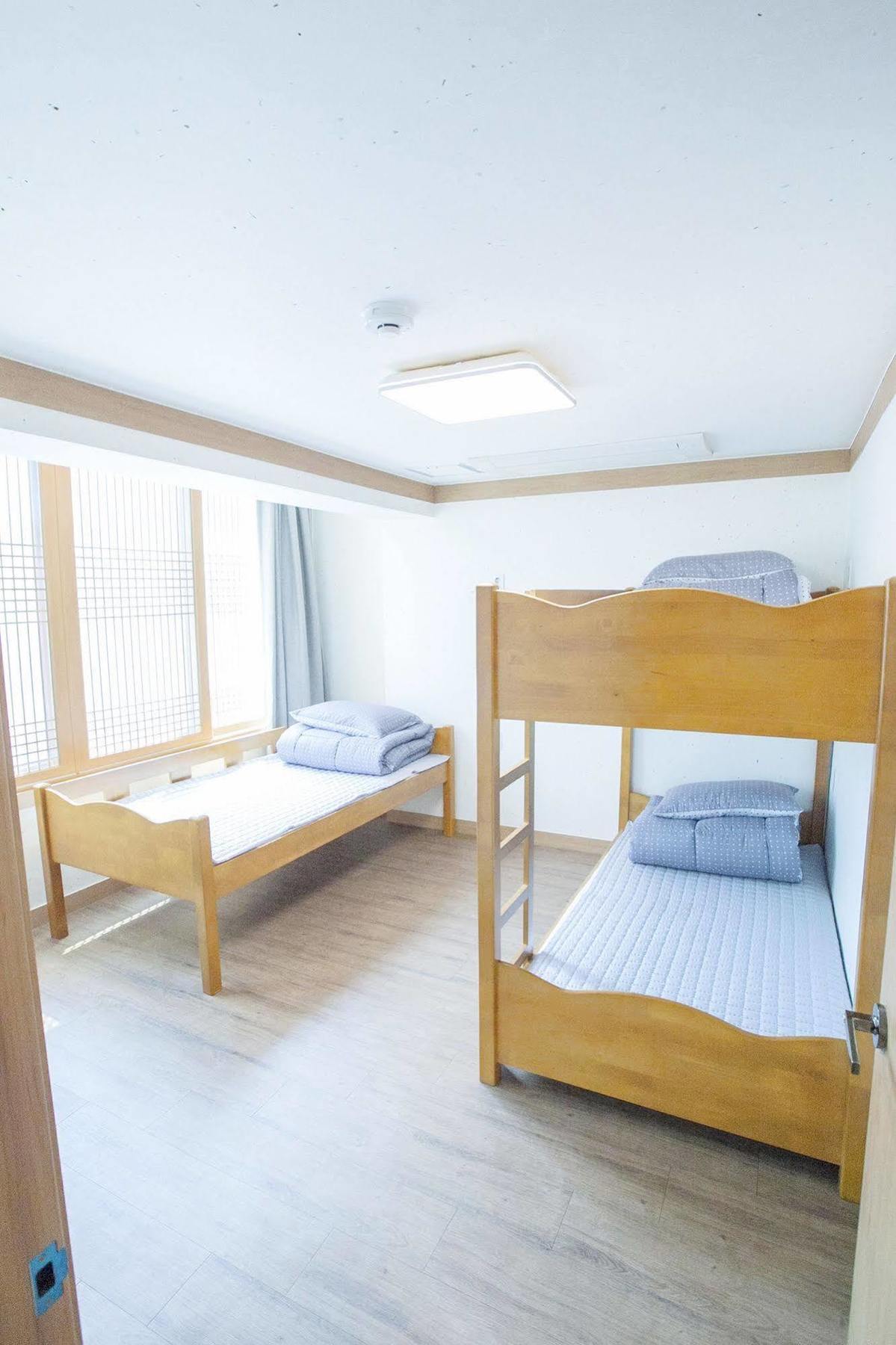 The Blossom Yeonnam Guesthouse Seoul Exteriör bild
