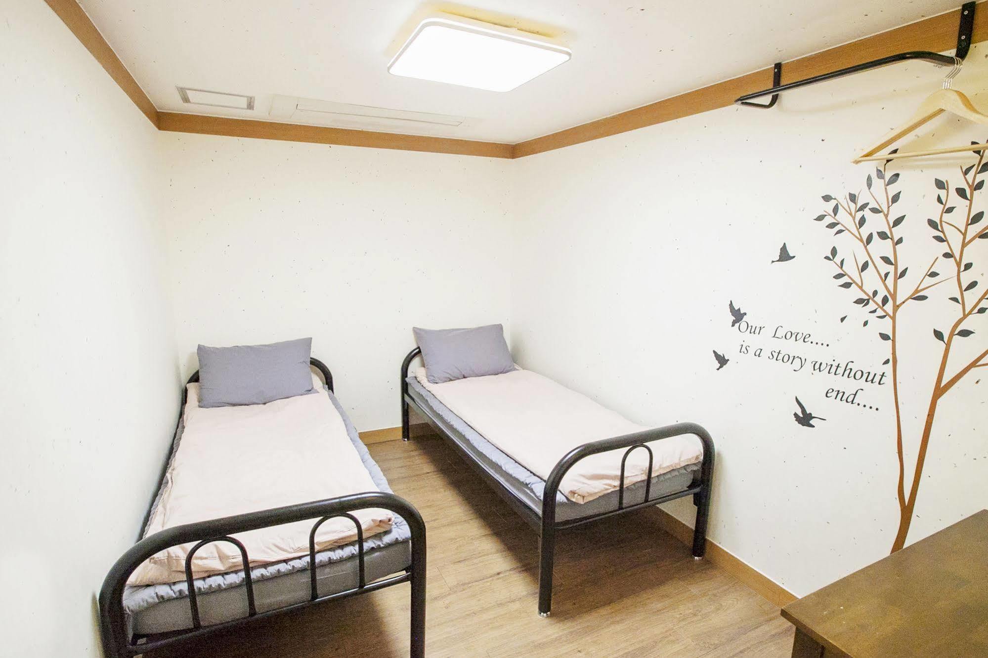 The Blossom Yeonnam Guesthouse Seoul Exteriör bild